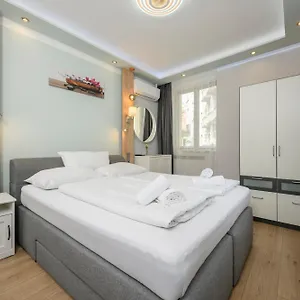 Aparthotel Elegance Palais Palffy Wenen